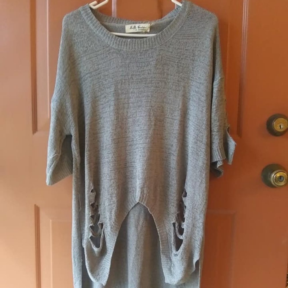 Ripped high low sweater, gray, one size fits all
